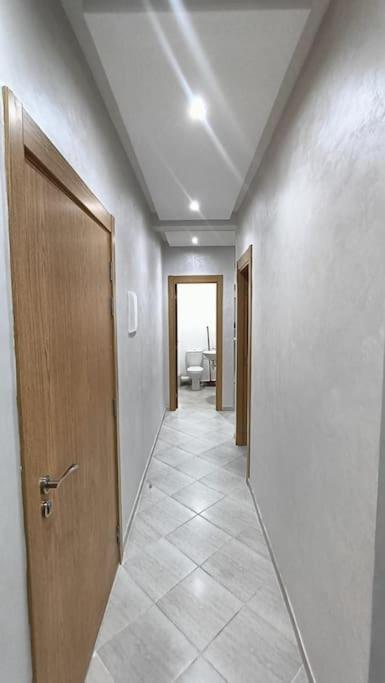 Apartment Modern Family Near Airport